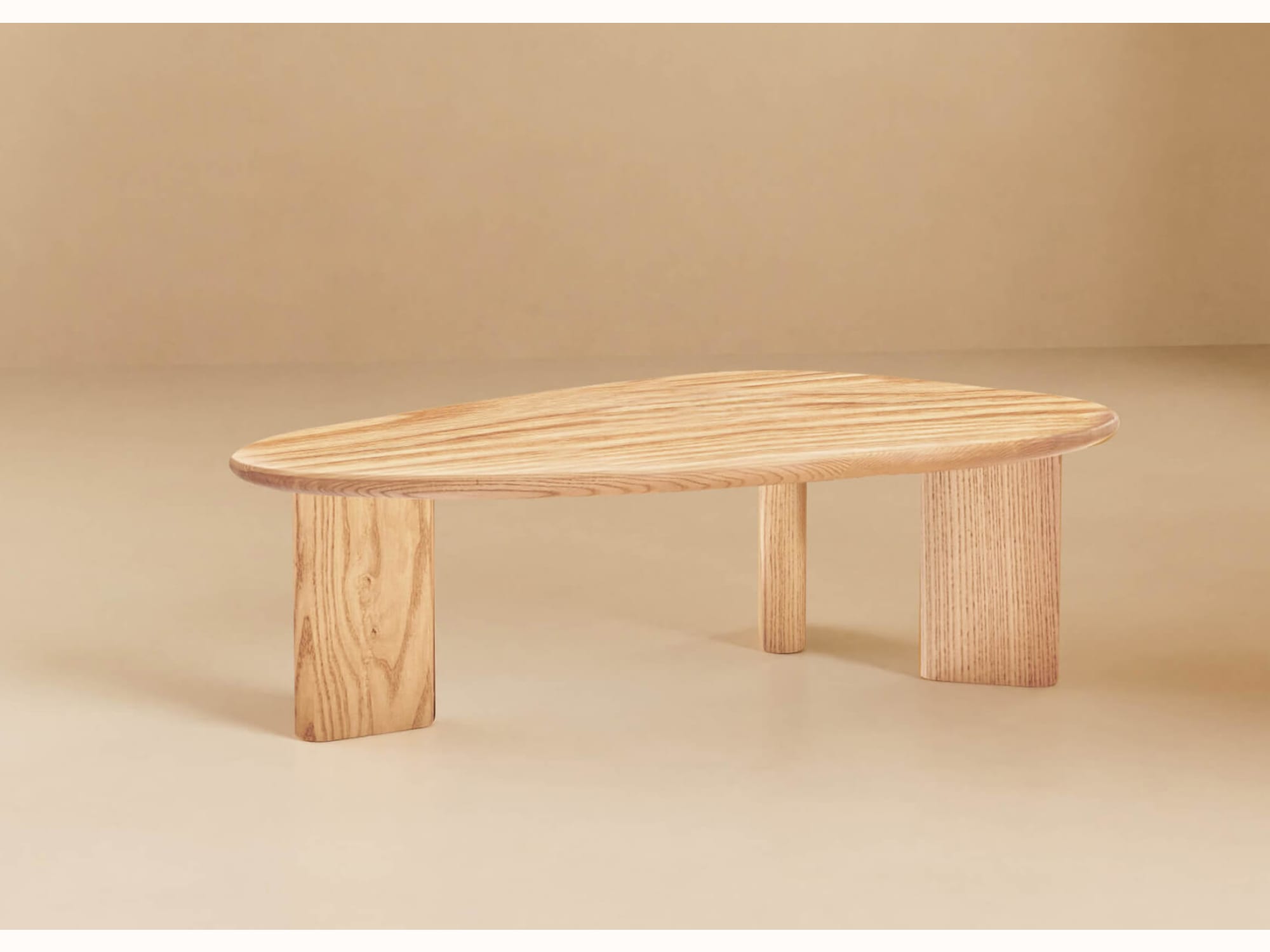 Table basse en bois organique BAOBAB
