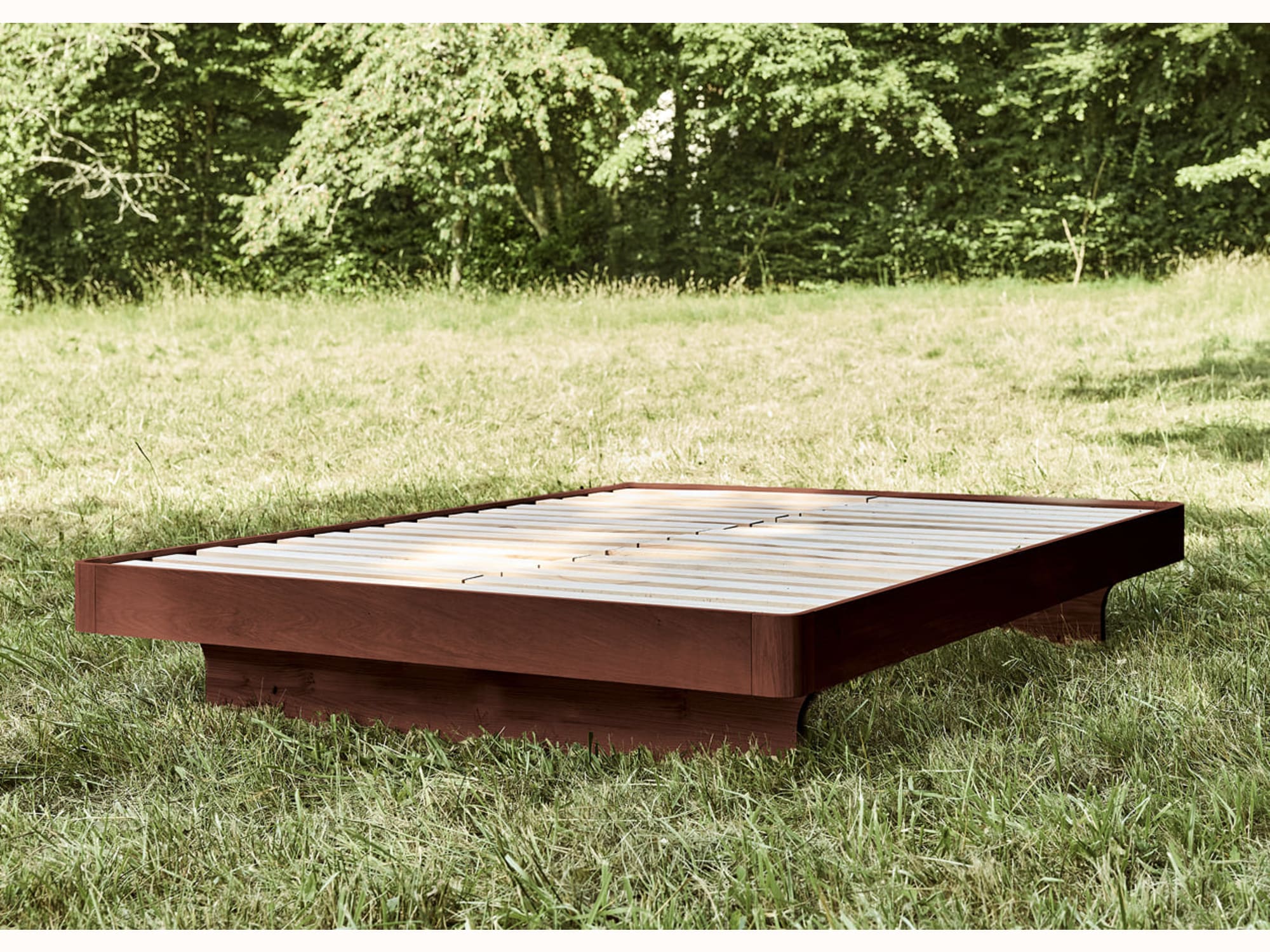 Lit avec sommier en chêne massif HAMAC