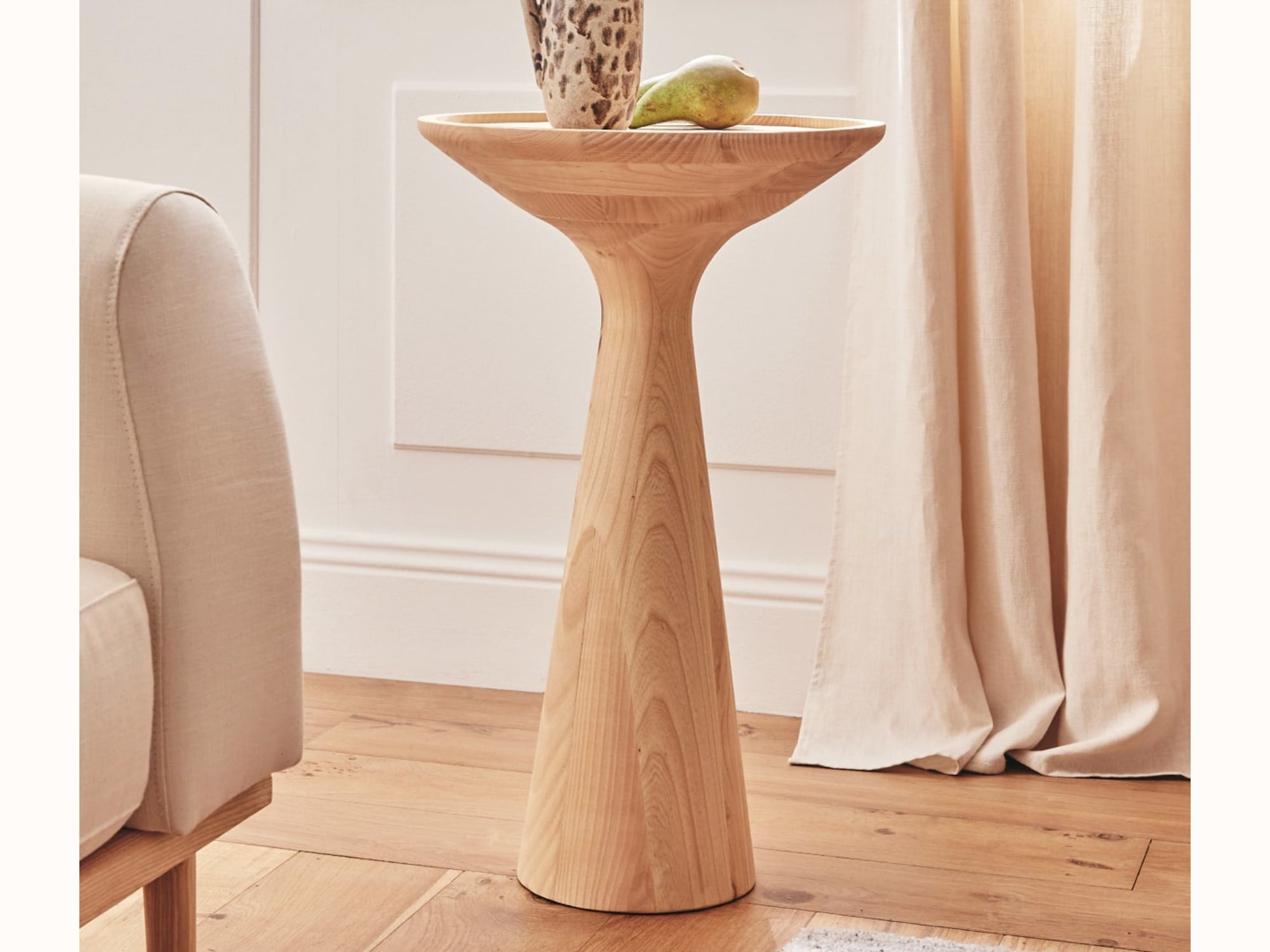 Table d'appoint en bois massif ARCO