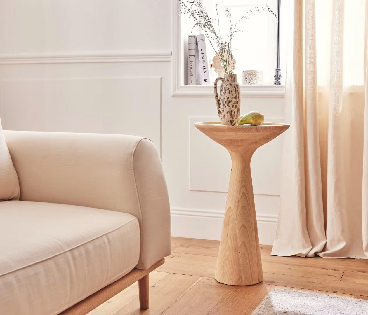 Table d'appoint en bois massif ARCO