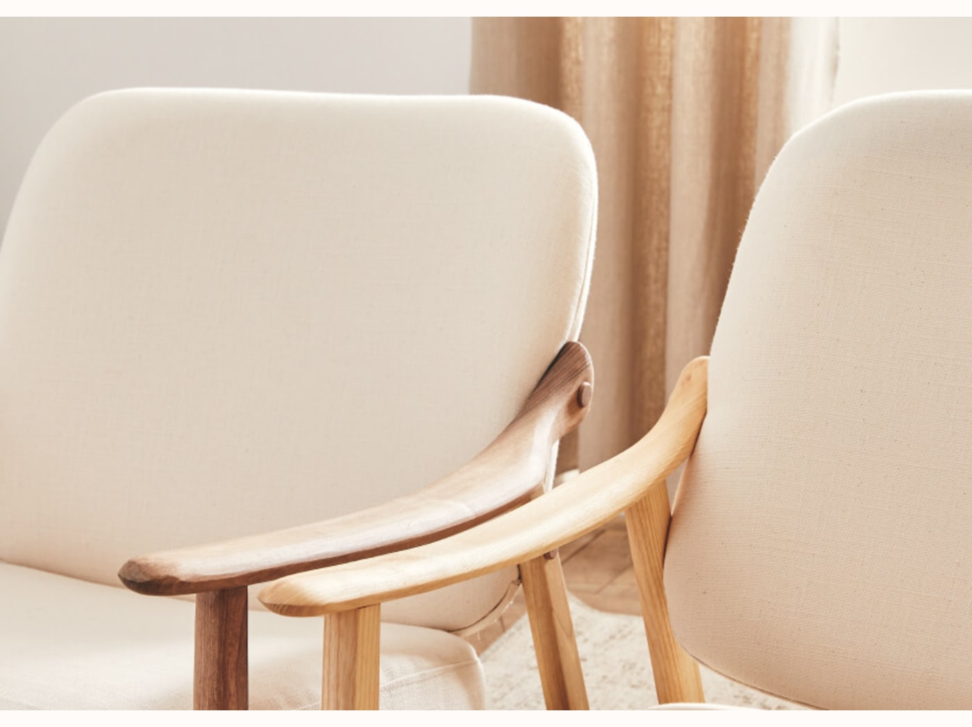 Fauteuil en bois LYRA