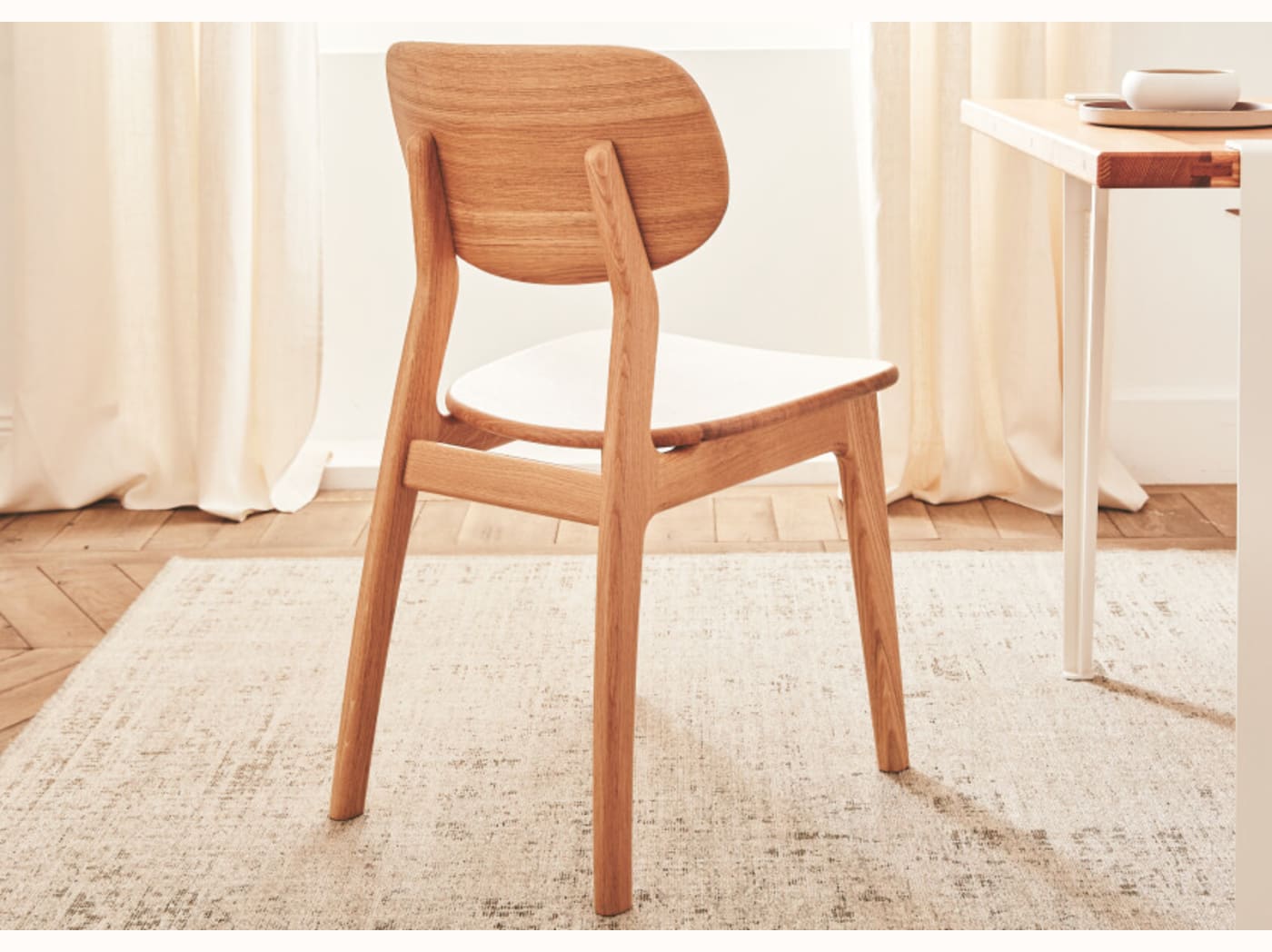 Chaise en bois massif TARA