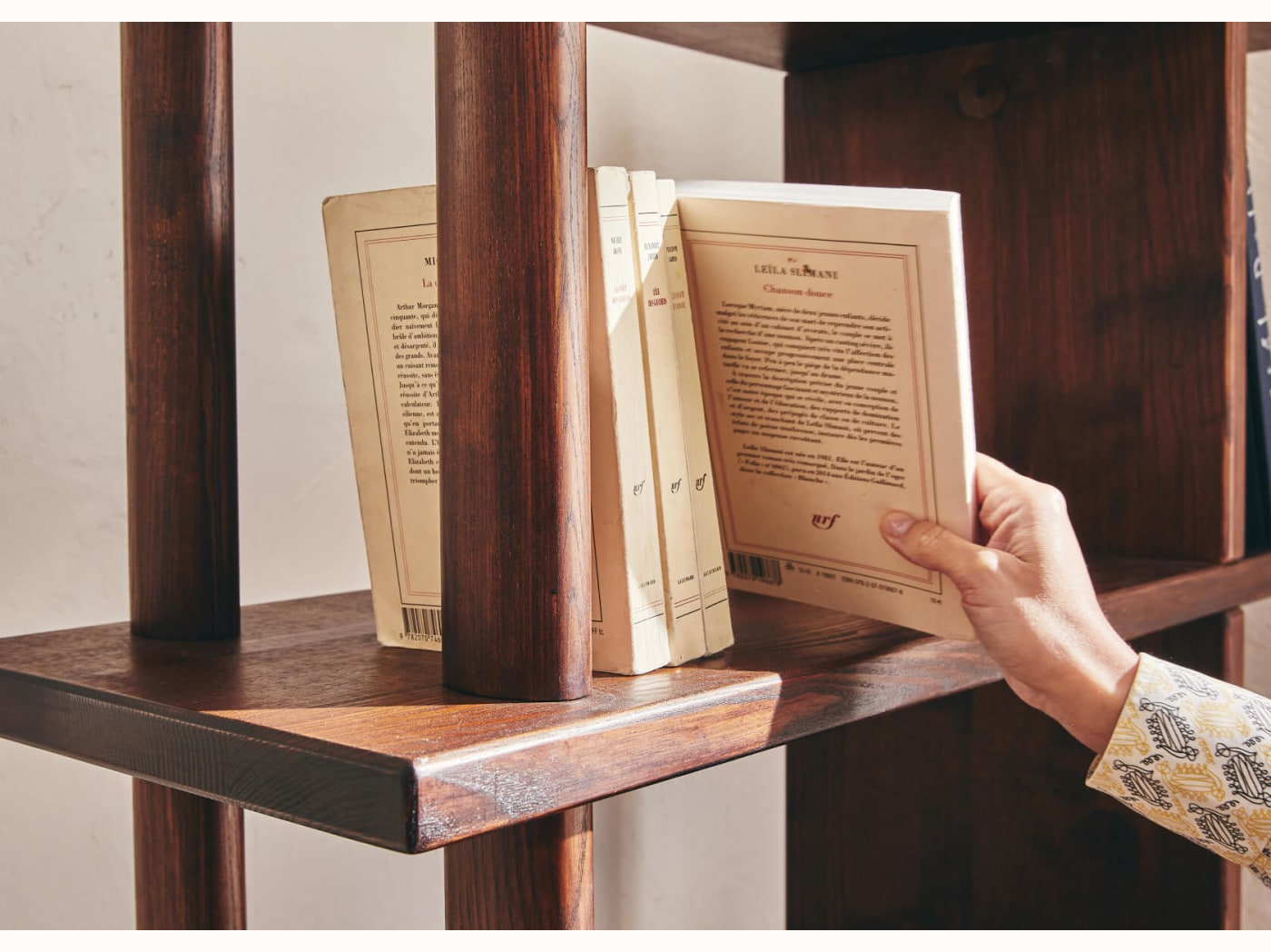 Étagère haute en bois massif TORII