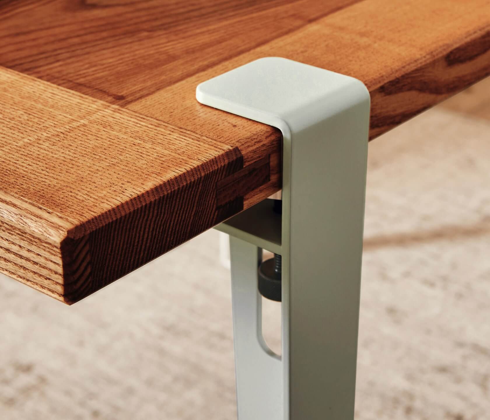 Table à manger en bois massif ÉOS - Kipli x TIPTOE