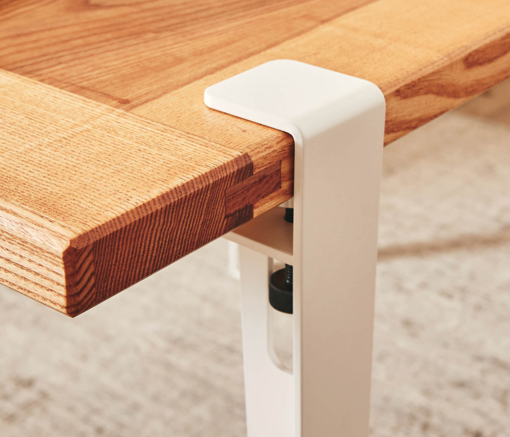 Bureau en bois massif ÉOS- Kipli x Tiptoe