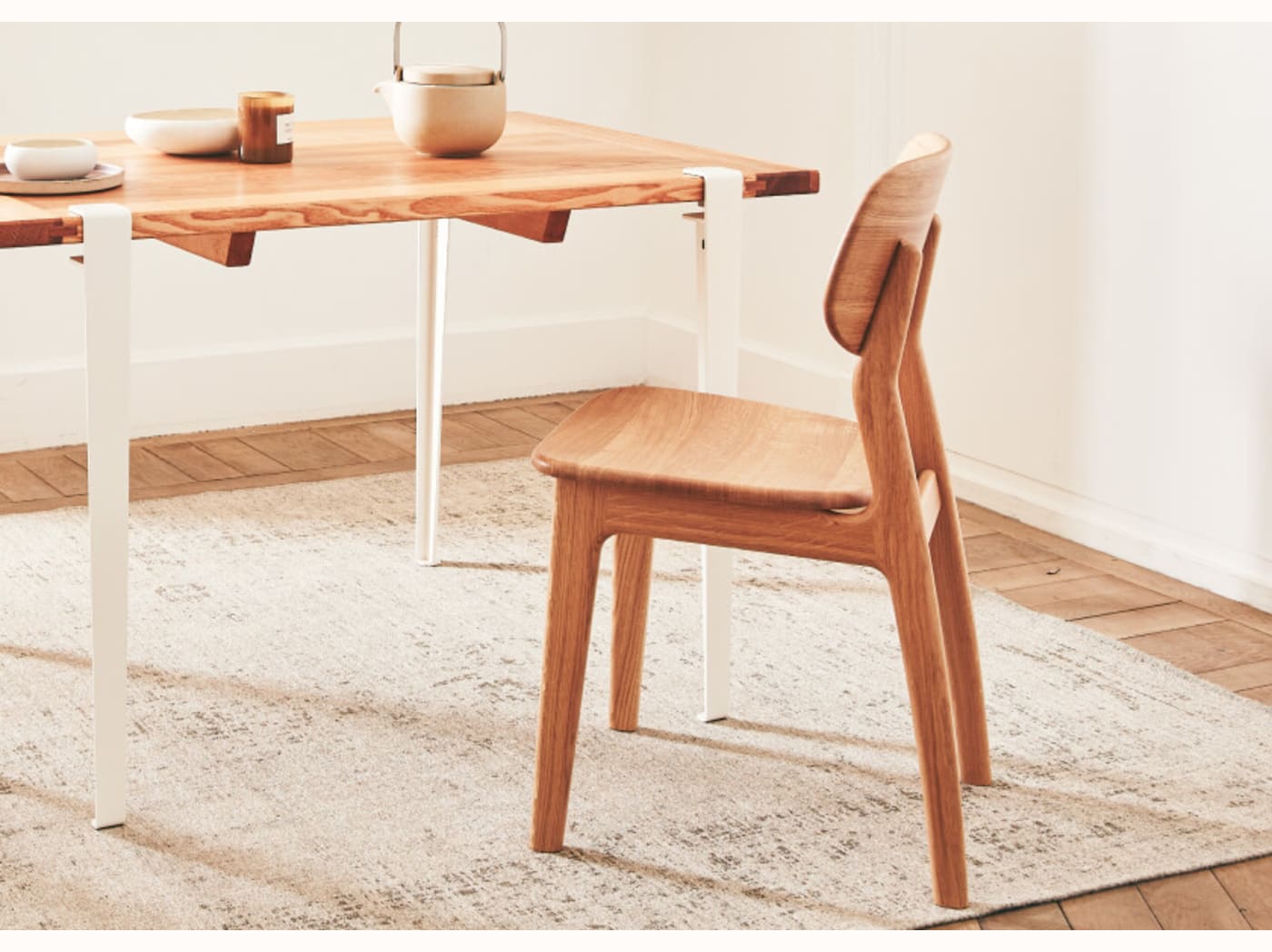 Chaise en bois massif TARA