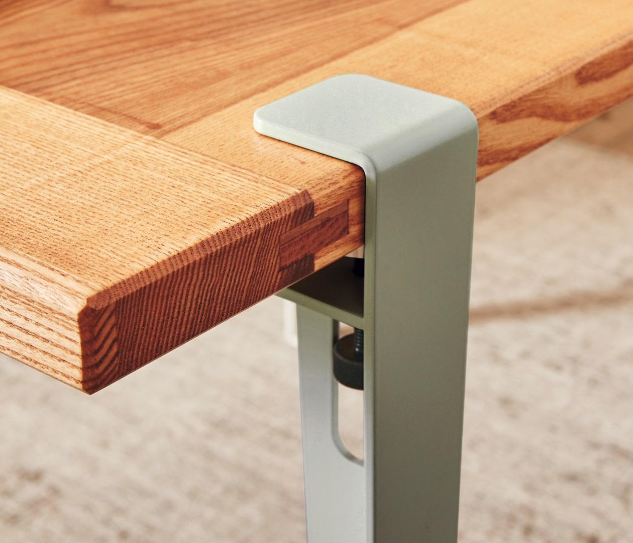 Table à manger en bois massif ÉOS - Kipli x TIPTOE