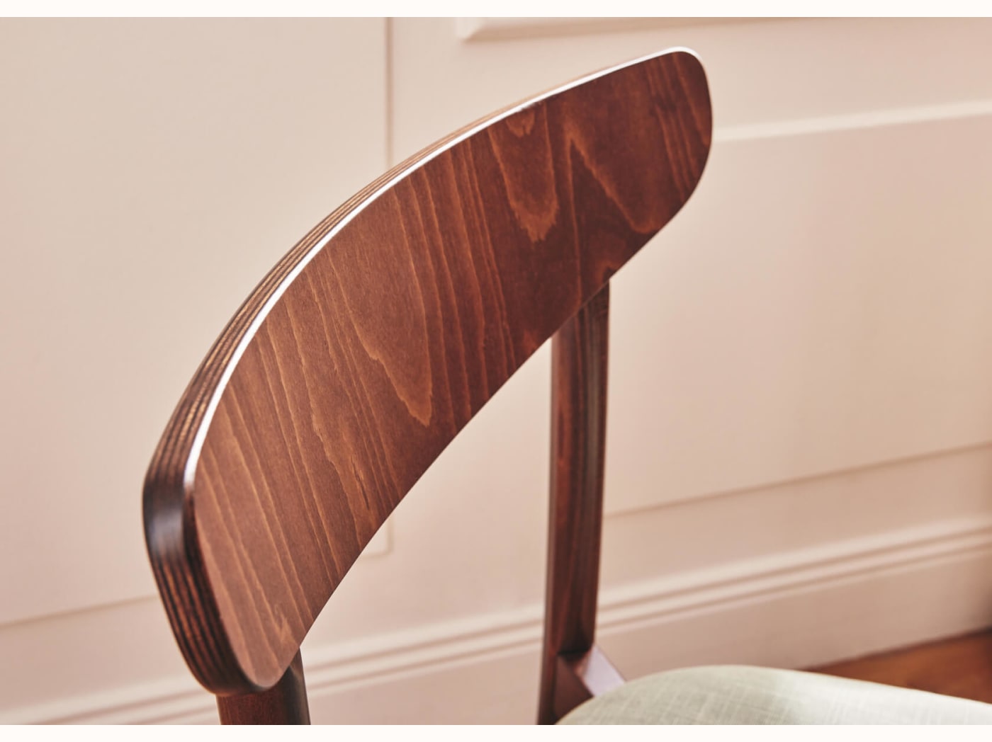 Chaise en bois massif TULIPE (lot de 2)