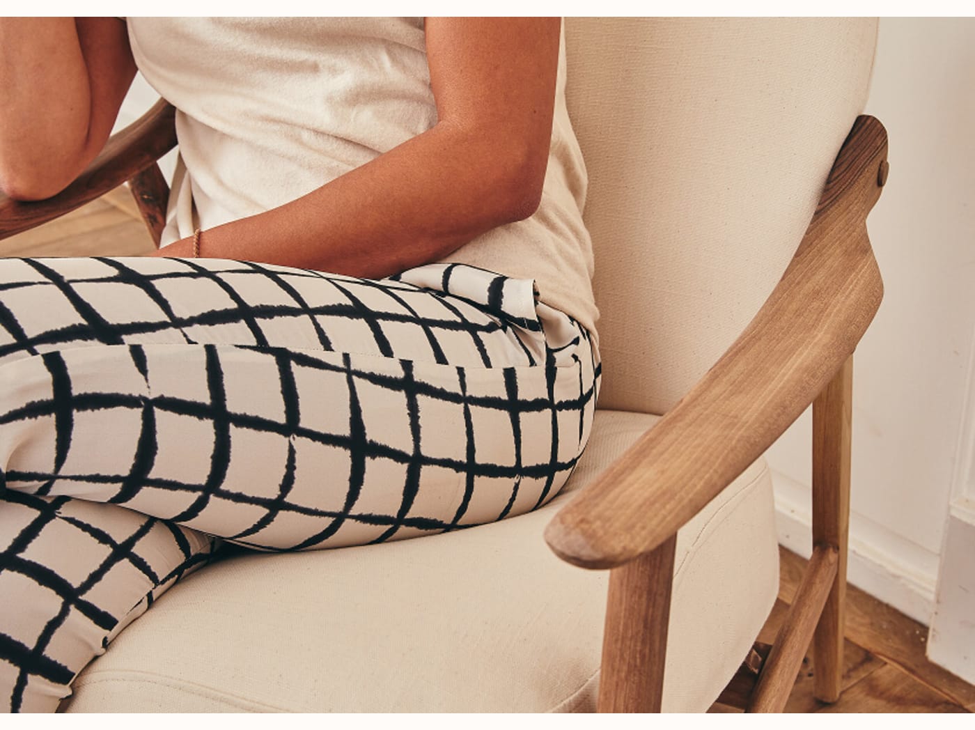 Fauteuil en bois LYRA