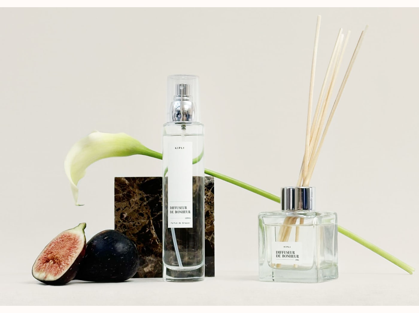Ensemble Diffuseur de Bonheur - Vaporisateur & Bâtonnets