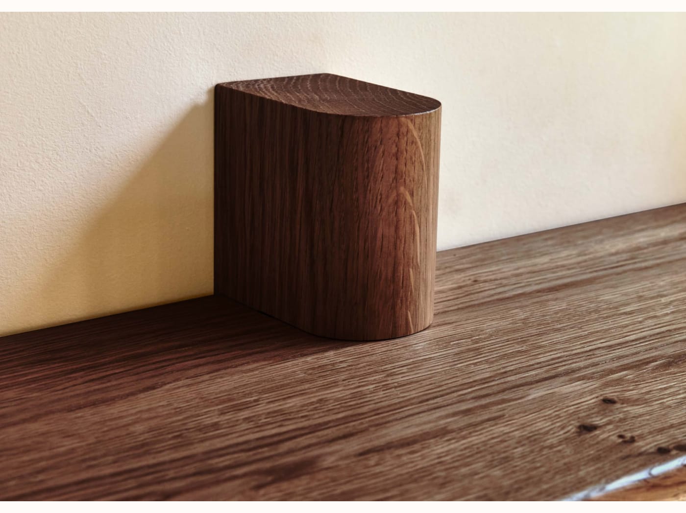 Étagère murale en bois massif BAOBAB